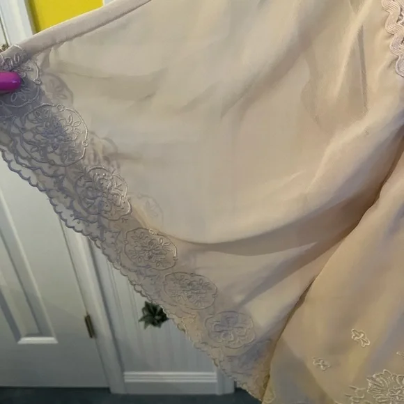 INC Blouse Tunic Cream Floral Embroidery Embroidered Flower Flowers Medium M - Picture 4 of 7